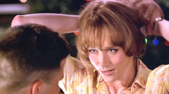 《断臂山》有多唯美,那这部高分同题材电影,就有多残酷 《断臂山》有多唯美,那这部高分同题材电影,就有多残酷