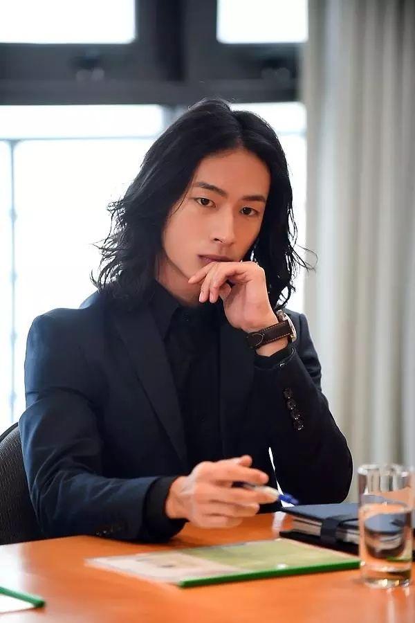 女生最讨厌的男性发型,你还暗自窃喜觉得自己很帅? 女生最讨厌的男性发型,你还暗自窃喜觉得自己很帅?