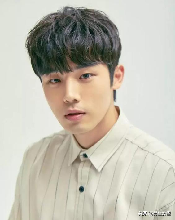 男生别瞎剪发型了,这4款发型,想怎么帅都行! 男生别瞎剪发型了,这4款发型,想怎么帅都行!