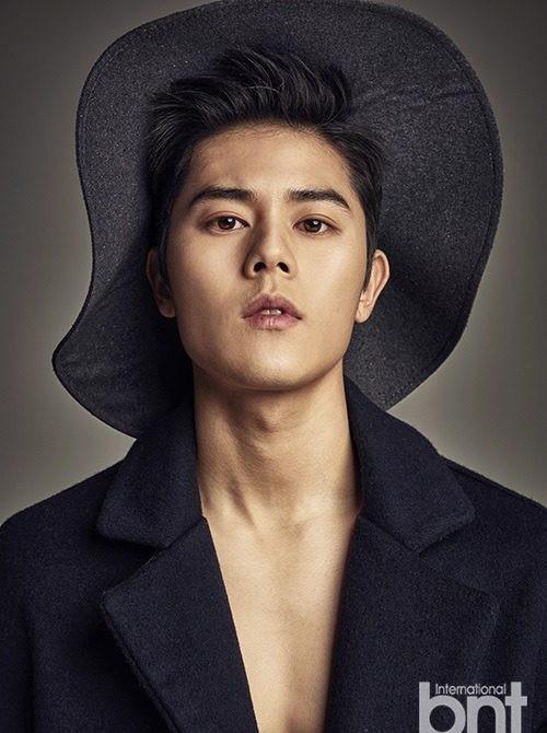 “男版韩佳人”金桐俊颜值身材不输鹿晗,没火起来真是可惜! “男版韩佳人”金桐俊颜值身材不输鹿晗,没火起来真是可惜!