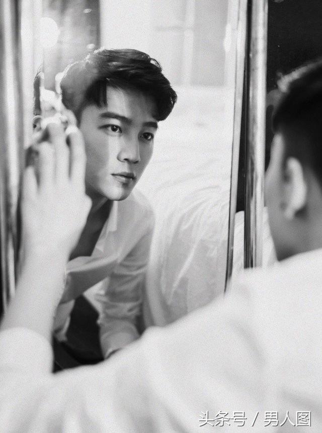 他是鲜嫩小哥哥,嫩的能掐出水来!来一组小哥哥图片 他是鲜嫩小哥哥,嫩的能掐出水来!来一组小哥哥图片