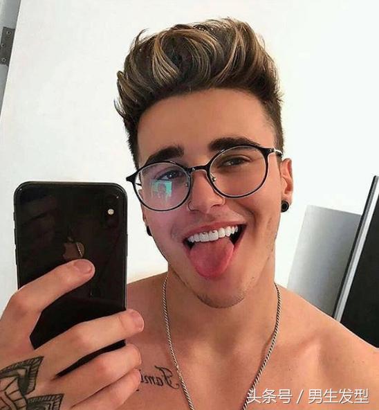 男士发型这样剪才够爷们,又酷又帅气! 男士发型这样剪才够爷们,又酷又帅气!
