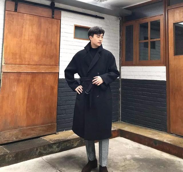 男士穿搭:这个冬天你需要一件高领毛衣 男士穿搭:这个冬天你需要一件高领毛衣