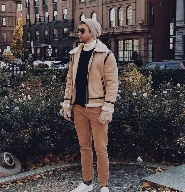 男士穿搭:这个冬天你需要一件高领毛衣 男士穿搭:这个冬天你需要一件高领毛衣