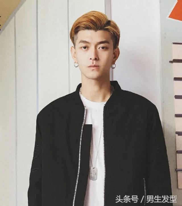 男生18岁以后,请剪这4种发型,超帅! 男生18岁以后,请剪这4种发型,超帅!