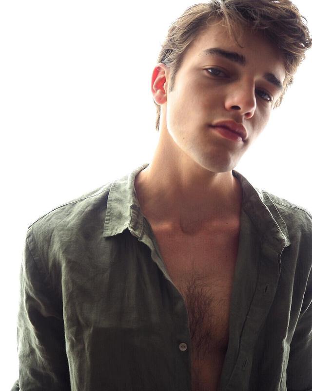 IG上非常热门的奥地利男模Peter Mairhofer,确实好看! IG上非常热门的奥地利男模Peter Mairhofer,确实好看!