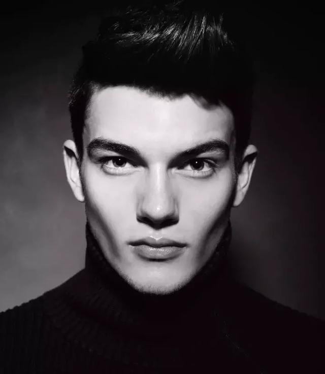 IG上非常热门的奥地利男模Peter Mairhofer,确实好看! IG上非常热门的奥地利男模Peter Mairhofer,确实好看!