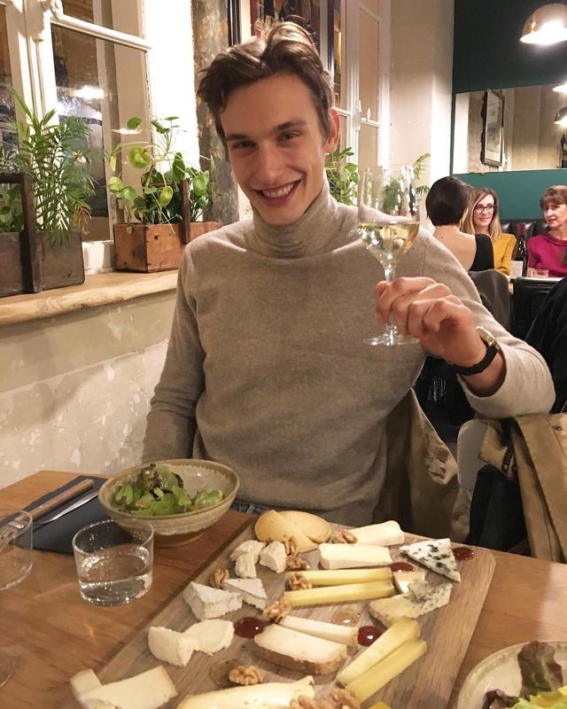 新人男模Romedius Turr,身高一米九颜值超高,以后肯定是超模! 新人男模Romedius Turr,身高一米九颜值超高,以后肯定是超模!