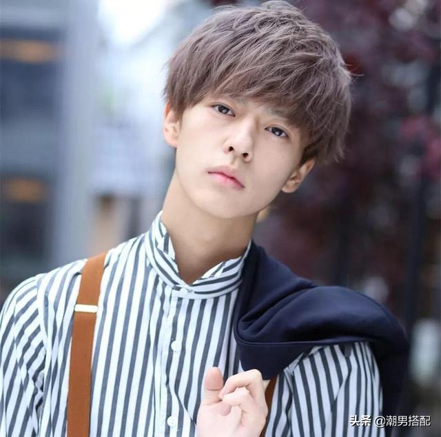男生日系清新发型推荐,文艺范十足! 男生日系清新发型推荐,文艺范十足!