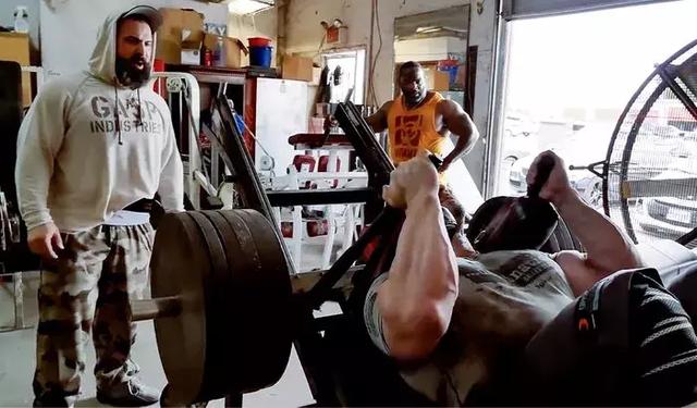 波浪负荷法是什么?增肌平台期值得一试! 波浪负荷法是什么?增肌平台期值得一试!