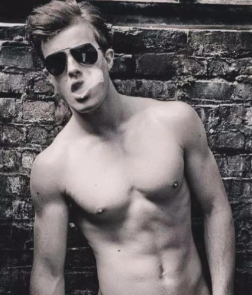 谁说健身只是秀身材?你不知道的10个健身好处! 谁说健身只是秀身材?你不知道的10个健身好处!