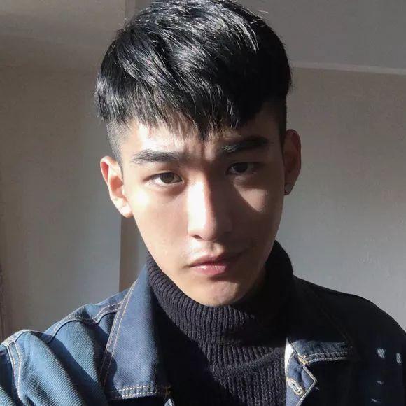 适合亚洲男士的发型推荐!让姑娘看了走不动步 适合亚洲男士的发型推荐!让姑娘看了走不动步