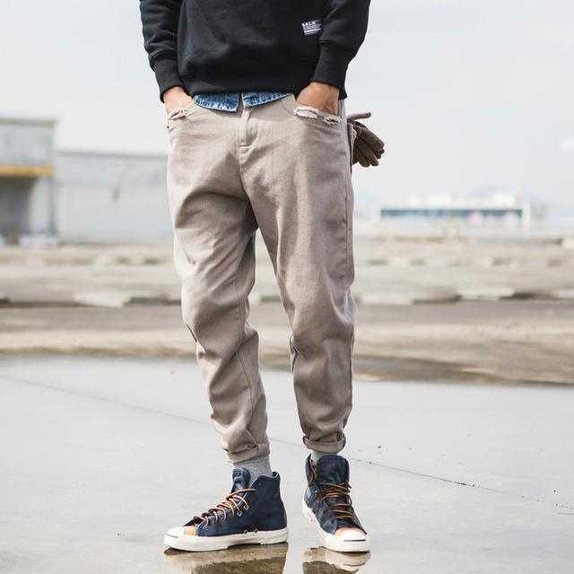 时髦束腿裤,上身效果很有范儿穿出时尚感 时髦束腿裤,上身效果很有范儿穿出时尚感