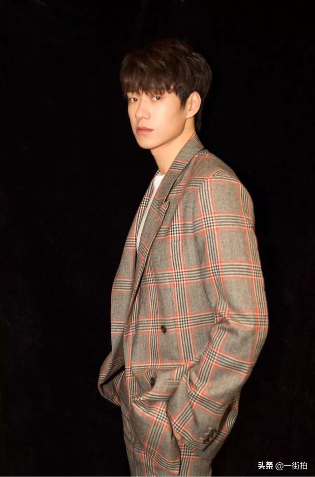 45岁钟汉良30岁朱一龙和18岁的他们,谁是你的菜? 45岁钟汉良30岁朱一龙和18岁的他们,谁是你的菜?