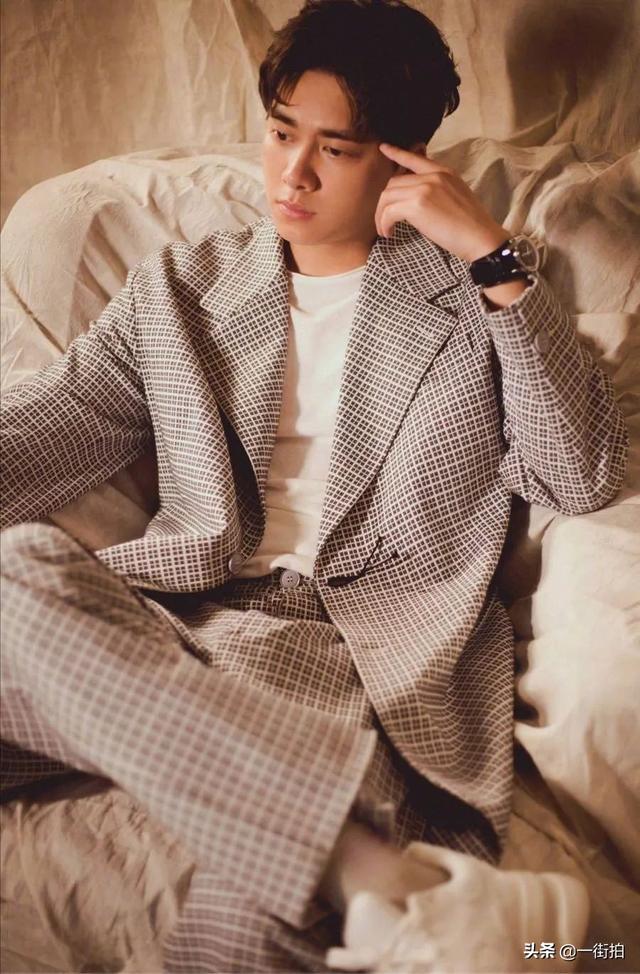 45岁钟汉良30岁朱一龙和18岁的他们,谁是你的菜? 45岁钟汉良30岁朱一龙和18岁的他们,谁是你的菜?