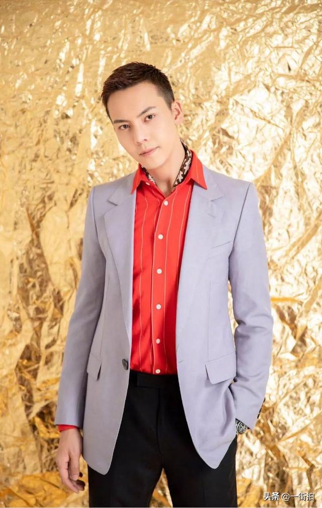 45岁钟汉良30岁朱一龙和18岁的他们,谁是你的菜? 45岁钟汉良30岁朱一龙和18岁的他们,谁是你的菜?