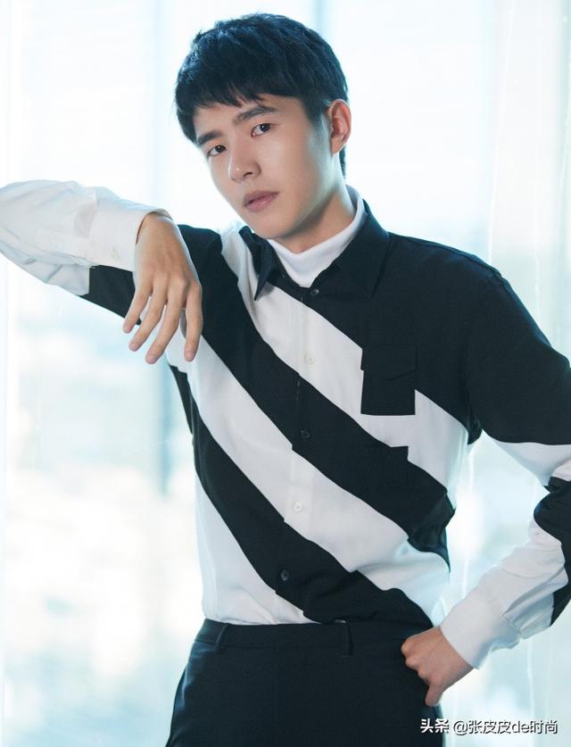 刘昊然:你喜欢的少年模样,他都有…… 刘昊然:你喜欢的少年模样,他都有……