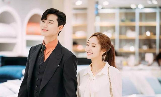 悉尼街头最靓丽的崽!朴叙俊最新大片再现《金秘书》副会长风采 悉尼街头最靓丽的崽!朴叙俊最新大片再现《金秘书》副会长风采