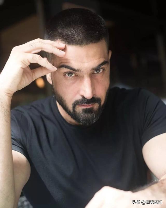 梳个油头那么帅,你真的适合吗? 梳个油头那么帅,你真的适合吗?