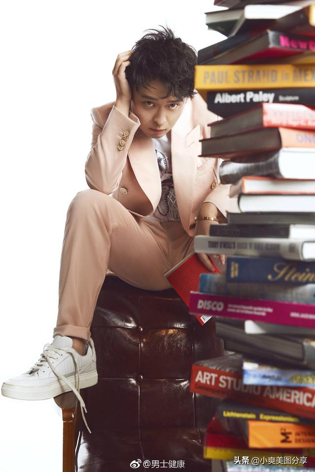 董子健,认真地为角色活一阵 董子健,认真地为角色活一阵