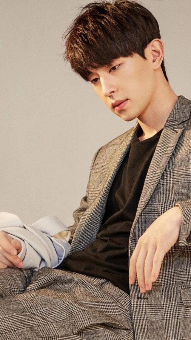 六位“霸道总裁”来袭,谁是你心中的霸道总裁呢? 六位“霸道总裁”来袭,谁是你心中的霸道总裁呢?