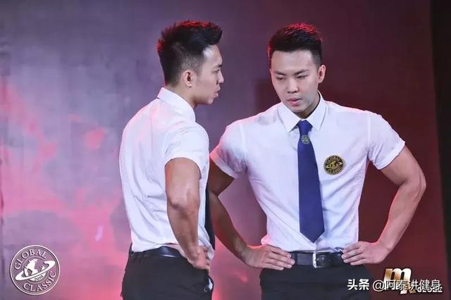 早产儿双胞胎,从瘦竹竿到6块腹肌大胸器 早产儿双胞胎,从瘦竹竿到6块腹肌大胸器