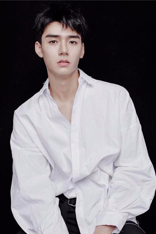 男士时尚:这几款能提升男士格调的单品,你不容错过 男士时尚:这几款能提升男士格调的单品,你不容错过