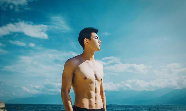 男士秋冬护肤方法大有讲究!5个护肤误区,让皮肤越变越糟! 男士秋冬护肤方法大有讲究!5个护肤误区,让皮肤越变越糟!