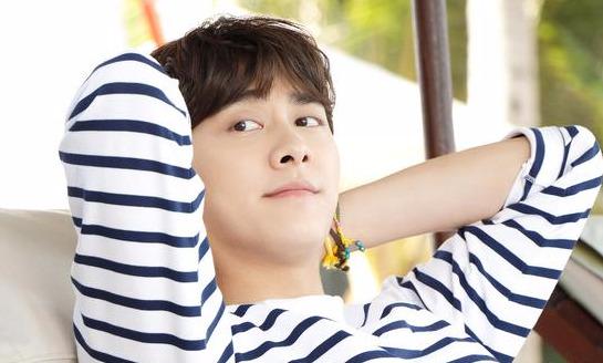 男生皮肤太粗糙,学会4点男士洗脸妙招,转身变男神 男生皮肤太粗糙,学会4点男士洗脸妙招,转身变男神