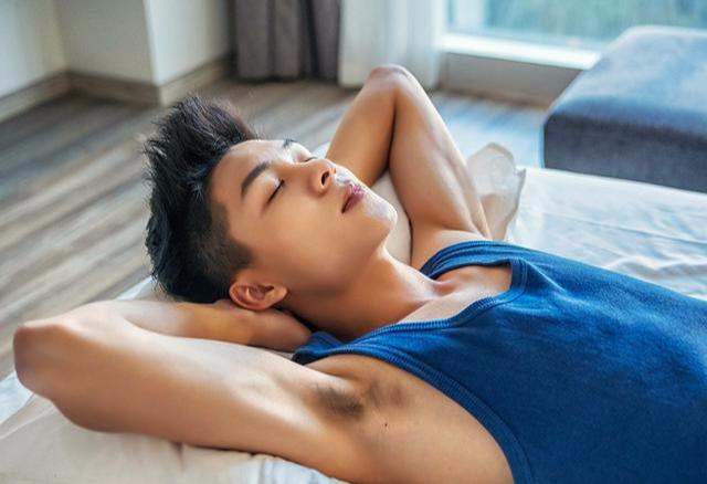 男士秋冬护肤方法大有讲究!5个护肤误区,让皮肤越变越糟! 男士秋冬护肤方法大有讲究!5个护肤误区,让皮肤越变越糟!