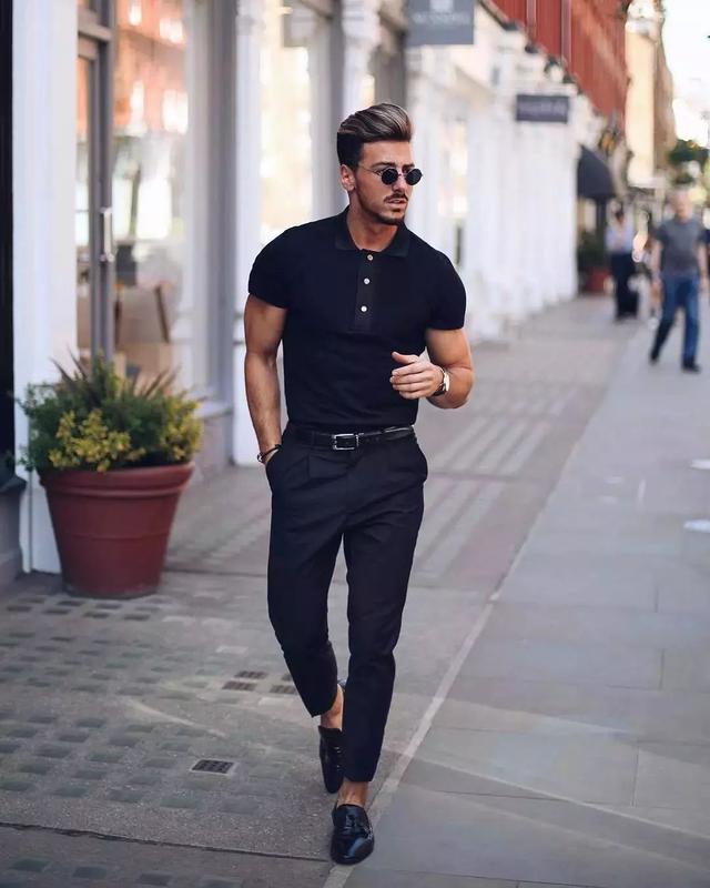 西裤正式场合怎么穿?选对版型是关键! 西裤正式场合怎么穿?选对版型是关键!