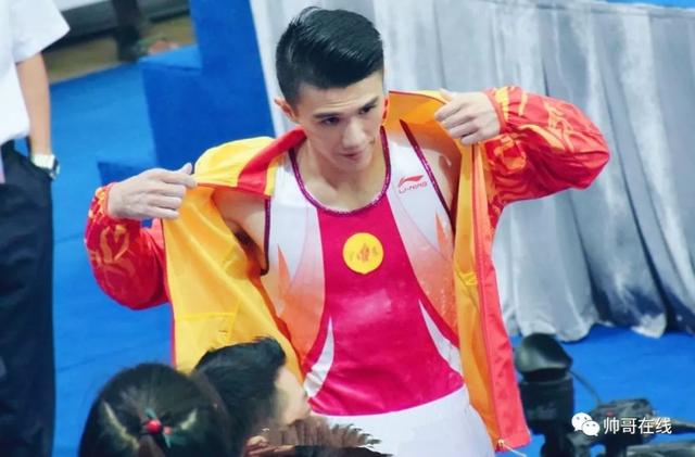 肌肉体操帅哥纪练深火了,萌脸小奶狗有颜有实力~ 肌肉体操帅哥纪练深火了,萌脸小奶狗有颜有实力~