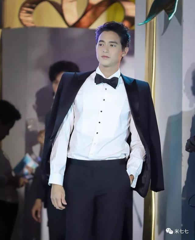 我发现惹泰国最帅的男孩纸!!三胖Jamesji 我发现惹泰国最帅的男孩纸!!三胖Jamesji