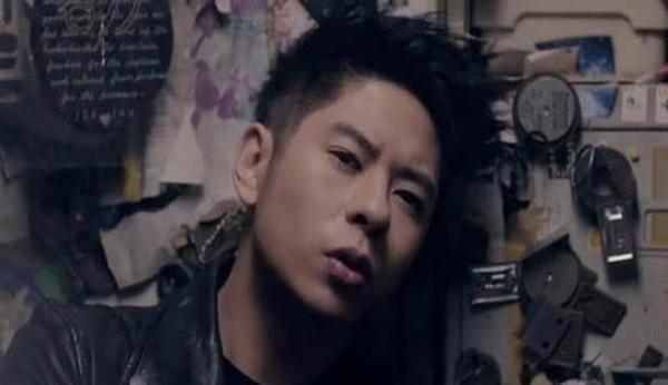 为何香港男星越来越man, 内地男星越来越“娘”? 为何香港男星越来越man, 内地男星越来越“娘”?