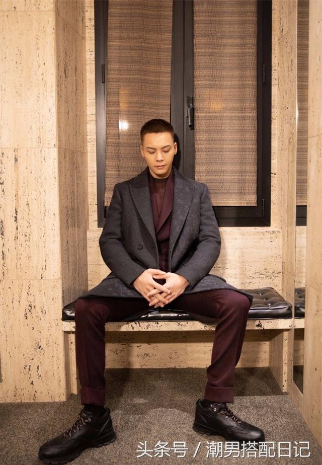 个性独立又可爱的天蝎座,33岁陈伟霆穿搭中透露着自己的独特 个性独立又可爱的天蝎座,33岁陈伟霆穿搭中透露着自己的独特
