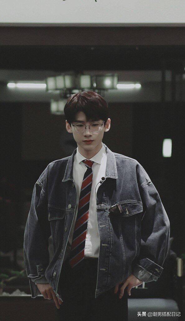 滴滴,您的时尚boy白敬亭已上线! 滴滴,您的时尚boy白敬亭已上线!