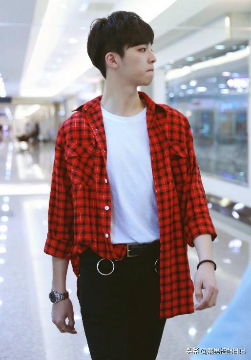 陈立农的时尚穿搭,教你一秒“C位出道” 陈立农的时尚穿搭,教你一秒“C位出道”