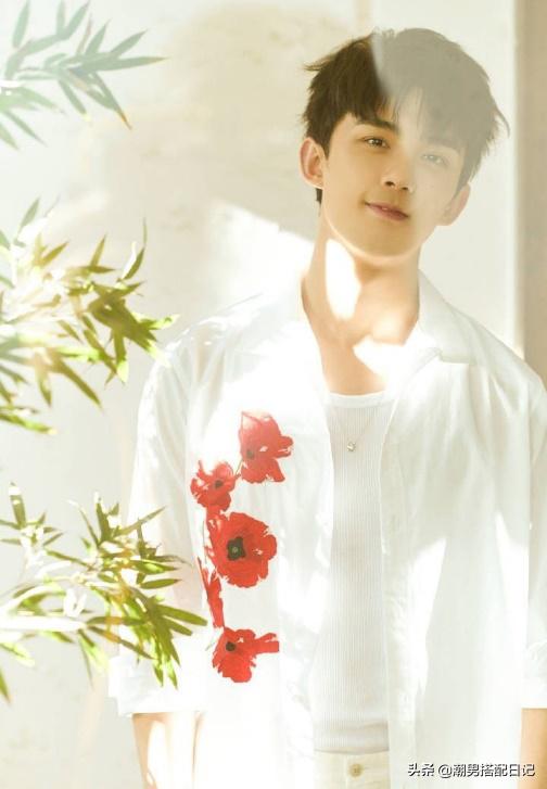 吴磊式教科书级穿搭,带你领略最新时尚潮流趋势 吴磊式教科书级穿搭,带你领略最新时尚潮流趋势