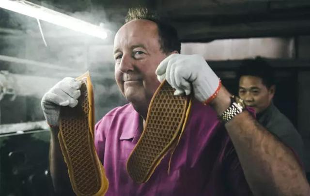 如何鉴定VANS鞋真伪,难道真的要扔一下试试? 如何鉴定VANS鞋真伪,难道真的要扔一下试试?