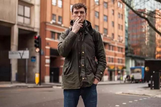 军旅系猎装夹克,为什么能在潮流圈站稳脚? 军旅系猎装夹克,为什么能在潮流圈站稳脚?