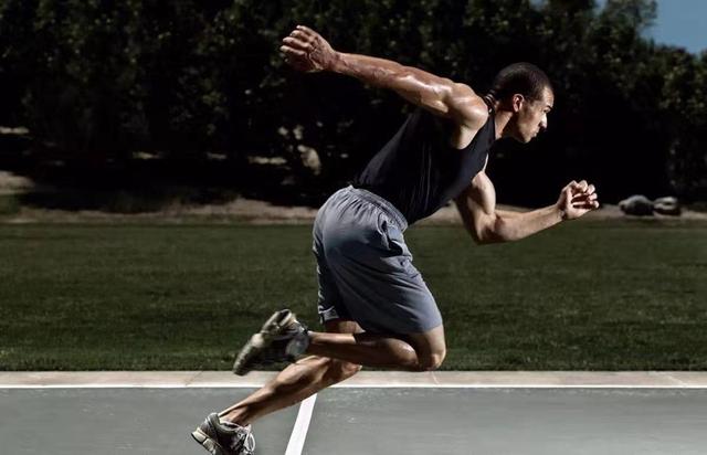 三、四月份是适合跑步的月份,你知道这是为什么吗? 三、四月份是适合跑步的月份,你知道这是为什么吗?