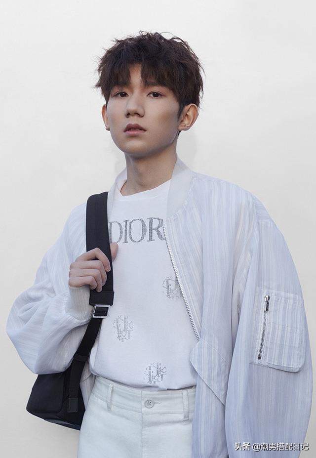 又酷又刚又清新,在万众期待中默默成长的王源 又酷又刚又清新,在万众期待中默默成长的王源