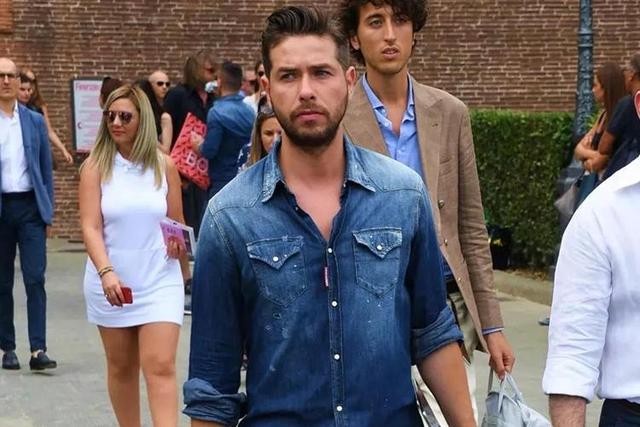 换季这样穿牛仔衬衫,气质甩路人几条街 换季这样穿牛仔衬衫,气质甩路人几条街