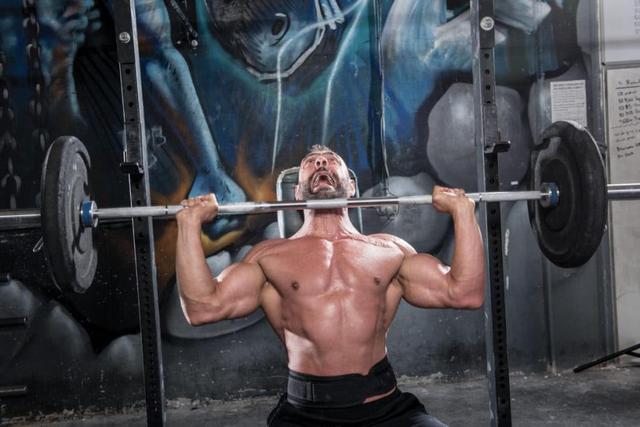 想要练成腿部打桩机,先了解腿部结构,后练习腿部动作 想要练成腿部打桩机,先了解腿部结构,后练习腿部动作