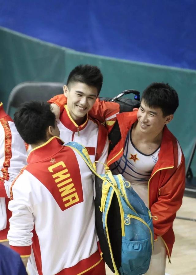 94年体操小将纪练深凭借颜值腱子肉走红 94年体操小将纪练深凭借颜值腱子肉走红