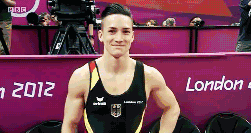 94年体操小将纪练深凭借颜值腱子肉走红 94年体操小将纪练深凭借颜值腱子肉走红