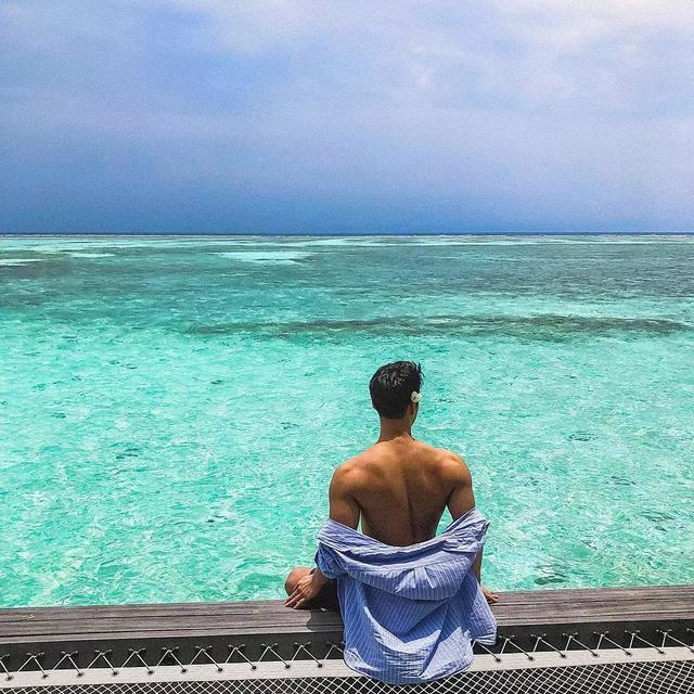 大胸肌泳裤男模轮廓太明显,大鼻子配腱子肉真是超可口 大胸肌泳裤男模轮廓太明显,大鼻子配腱子肉真是超可口