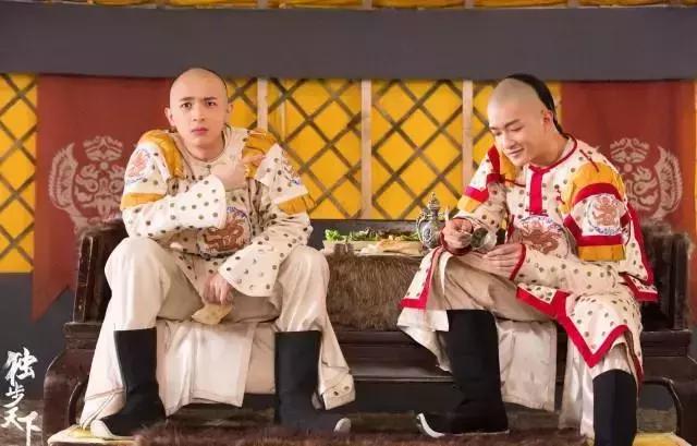 从寸头的刘启,到温文尔雅的五阿哥,再到到满是心机的影子长安 从寸头的刘启,到温文尔雅的五阿哥,再到到满是心机的影子长安