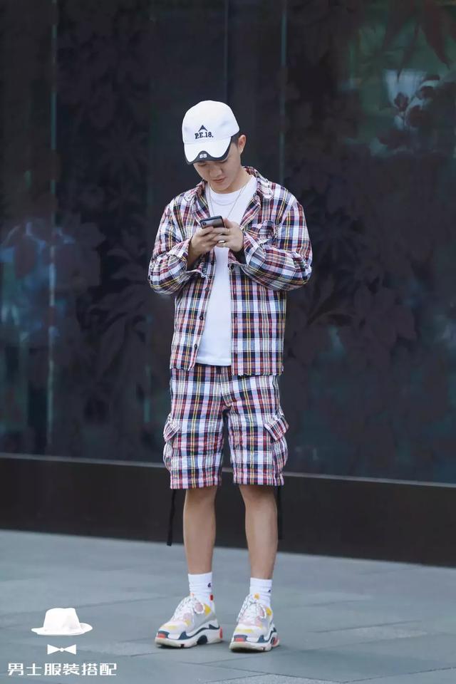 格子衬衫是理科男的土气标签?今天我们就要为它平反! 格子衬衫是理科男的土气标签?今天我们就要为它平反!