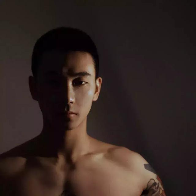 曾经咸蛋家的红人主播 就是他 曾经咸蛋家的红人主播 就是他